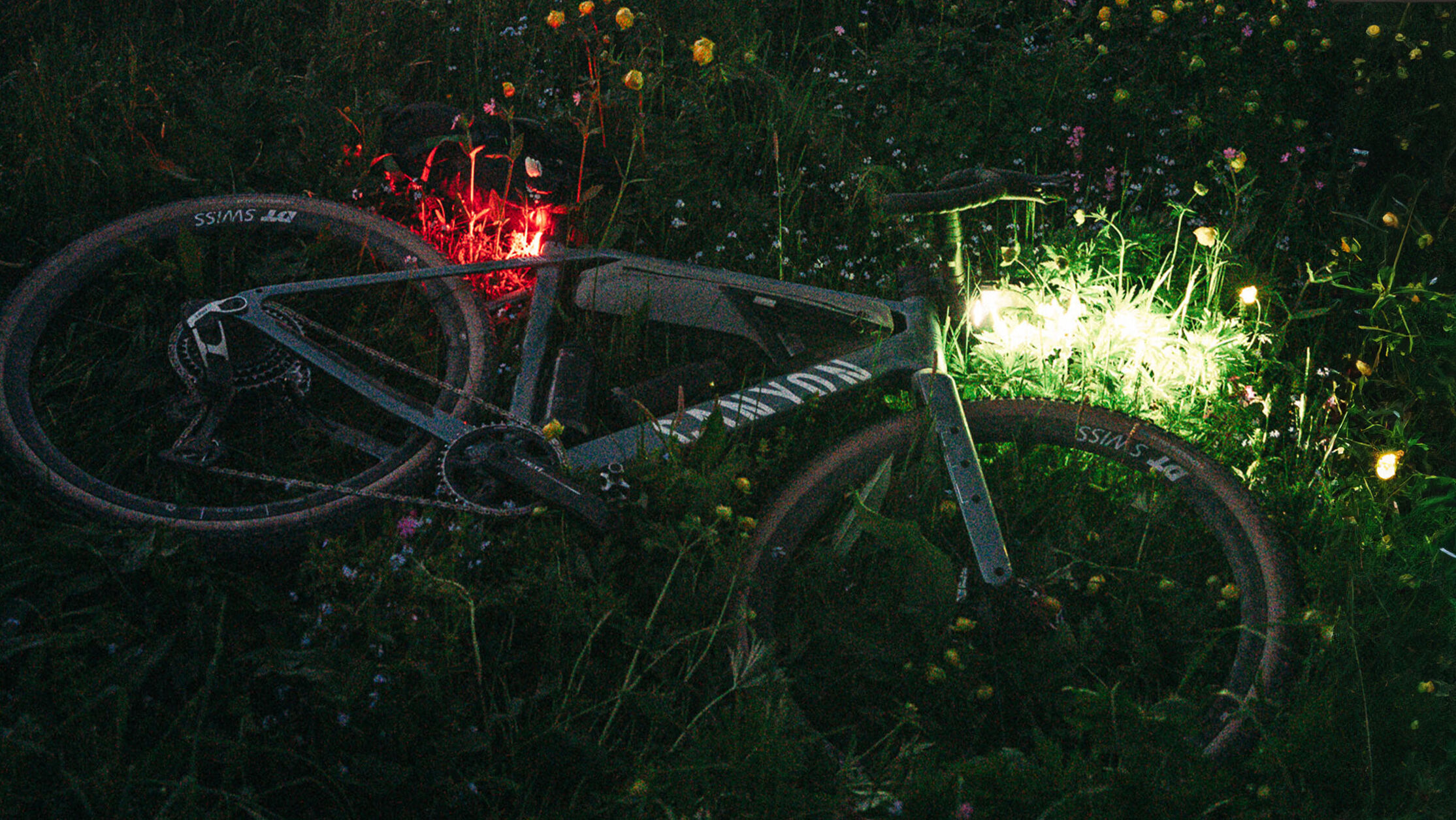 Grail vs Grizl: ECLIPS endless lighting and adventure power